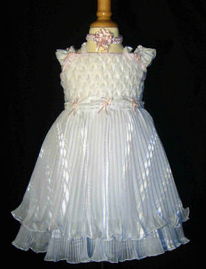 Pleated Dress - White - FREE Shipping size 4 - SOLD OUT