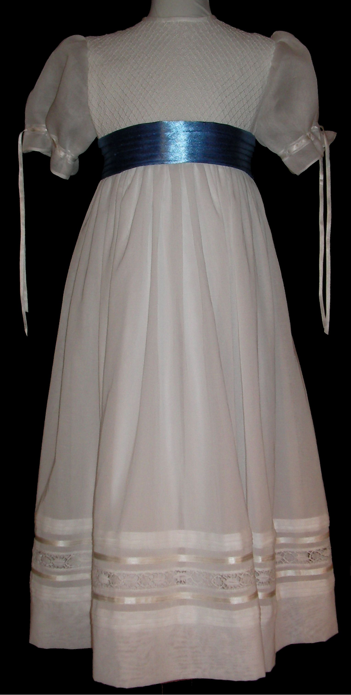 Hand Smocked Dress - Flower Girl Dress -  FREE Shipping Lorena _ SZ 4 to 16